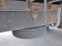 日野レンジャー幌ウイング中型（4t）[写真17]