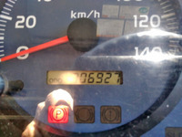 日野レンジャー幌ウイング中型（4t）[写真26]