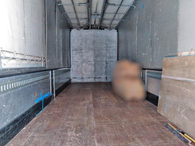 日野レンジャー幌ウイング中型（4t）[写真06]