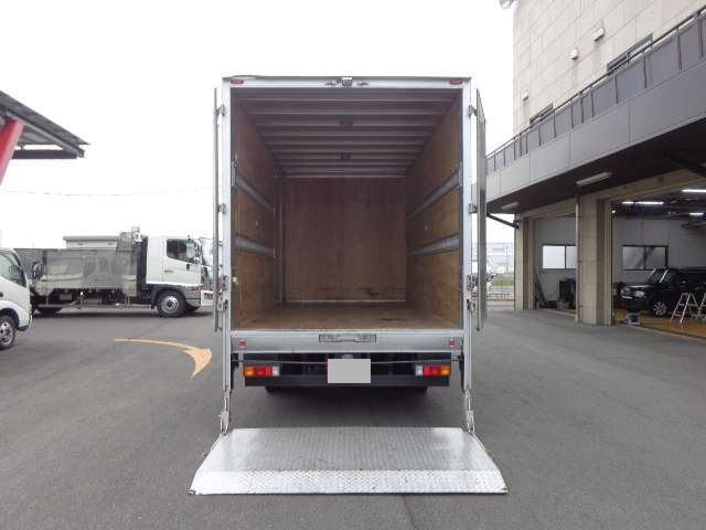 日産アトラスアルミバン小型（2t・3t）[写真11]