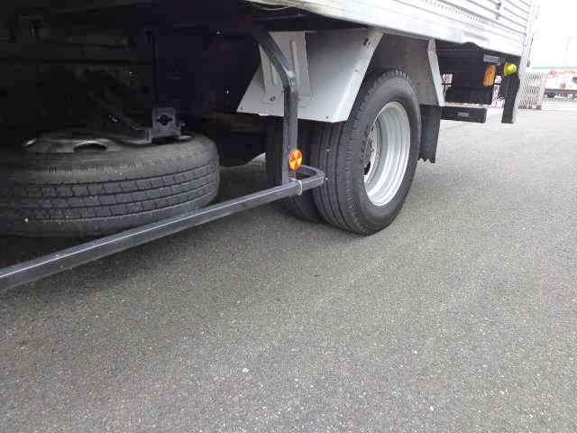 日産アトラスアルミバン小型（2t・3t）[写真13]