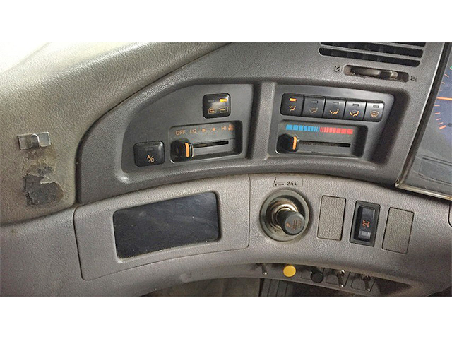 日野プロフィアダンプ大型（10t）[写真26]