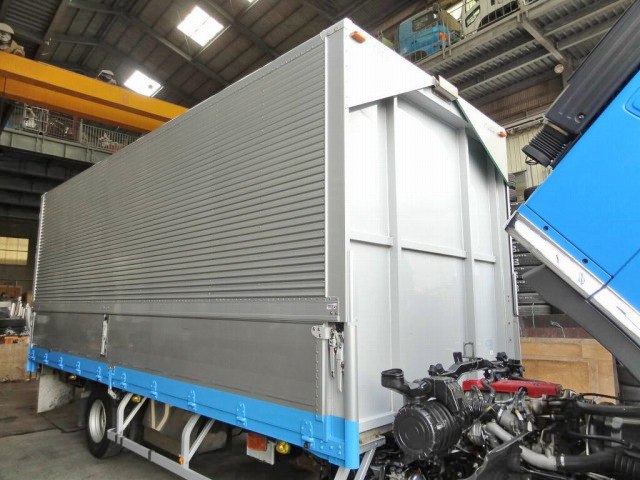 日野レンジャーアルミウイング中型（4t）[写真24]