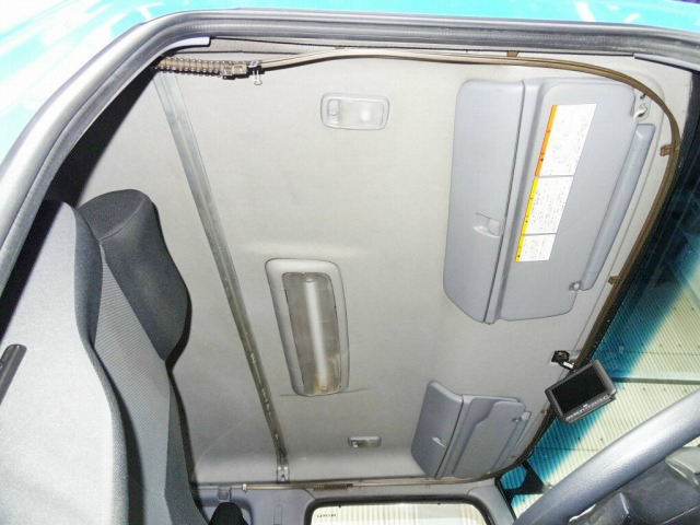 日野レンジャーアルミウイング中型（4t）[写真35]