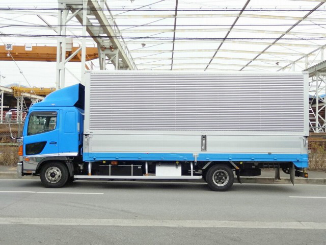 日野レンジャーアルミウイング中型（4t）[写真05]