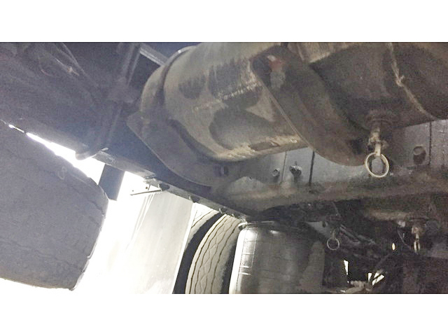 日野プロフィアコンテナ専用車大型（10t）[写真11]