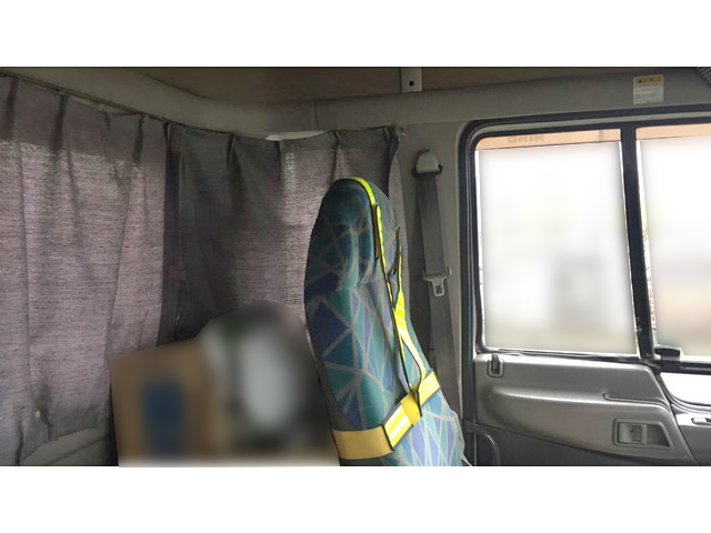 日野プロフィアコンテナ専用車大型（10t）[写真17]