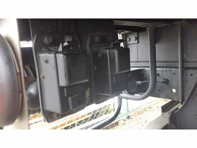 日野プロフィアコンテナ専用車大型（10t）[写真06]