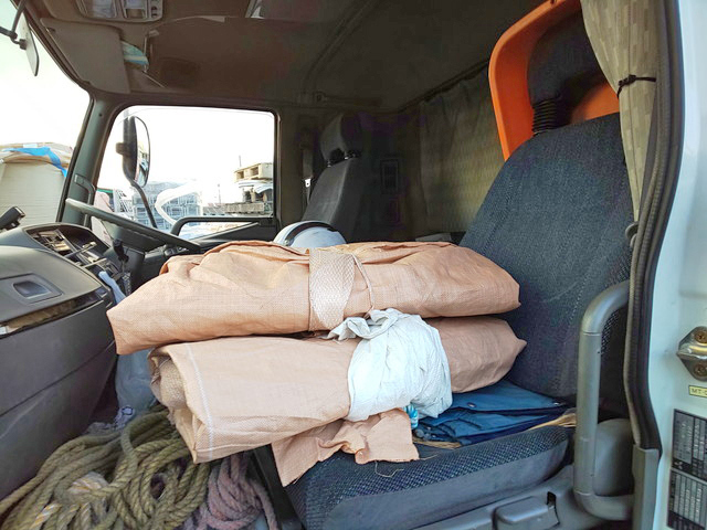 三菱ふそうファイター平ボディ増トン（6t・8t）[写真15]