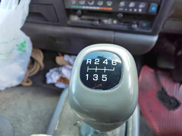 三菱ふそうファイター平ボディ増トン（6t・8t）[写真20]