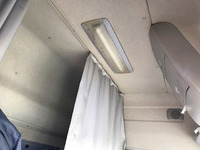 UDトラックスクオンアルミウイング大型（10t）[写真20]