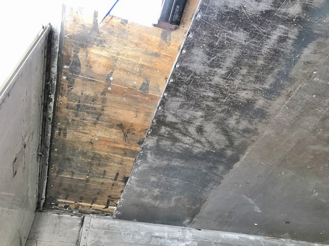 UDトラックスクオンアルミウイング大型（10t）[写真09]