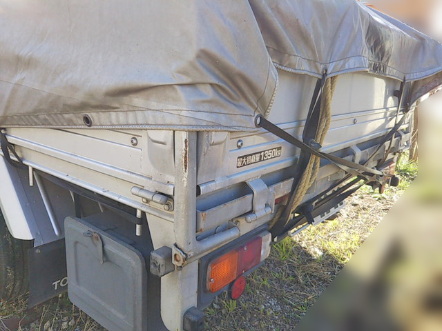 トヨタダイナ平ボディ小型（2t・3t）[写真05]