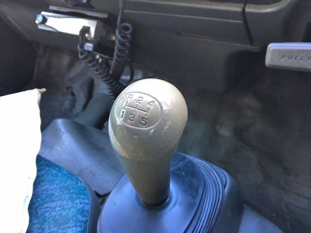 三菱ふそうキャンターパネルバン小型（2t・3t）[写真16]