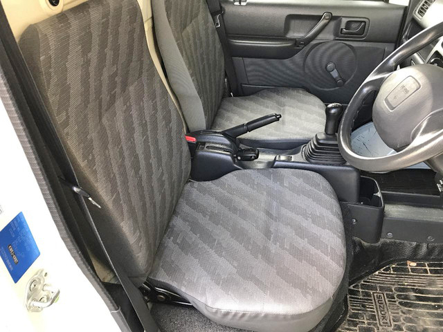 その他のメーカーその他の車種冷凍車（冷蔵車）小型（2t・3t）[写真28]