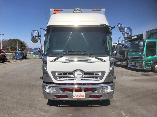 日野レンジャー冷蔵冷凍ウイング中型（4t）[写真11]