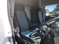 日野レンジャー冷蔵冷凍ウイング中型（4t）[写真29]