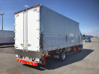 日野レンジャー冷蔵冷凍ウイング中型（4t）[写真02]