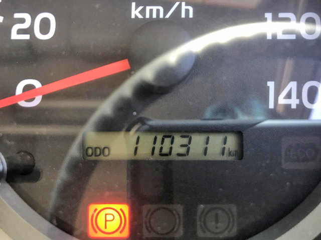 日野レンジャー冷蔵冷凍ウイング中型（4t）[写真31]