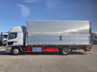 日野レンジャー冷蔵冷凍ウイング中型（4t）[写真05]