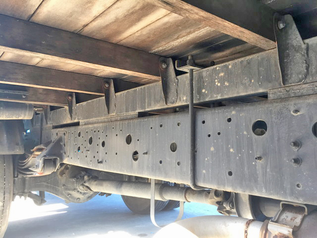 日野レンジャー平ボディ中型（4t）[写真15]