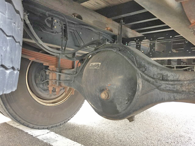 いすゞフォワードアルミブロック中型（4t）[写真19]