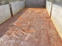 いすゞフォワードアルミブロック中型（4t）[写真06]