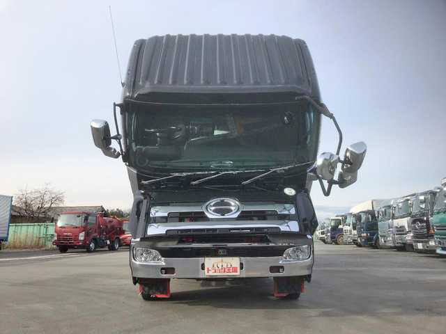 日野プロフィア冷蔵冷凍ウイング大型（10t）[写真06]