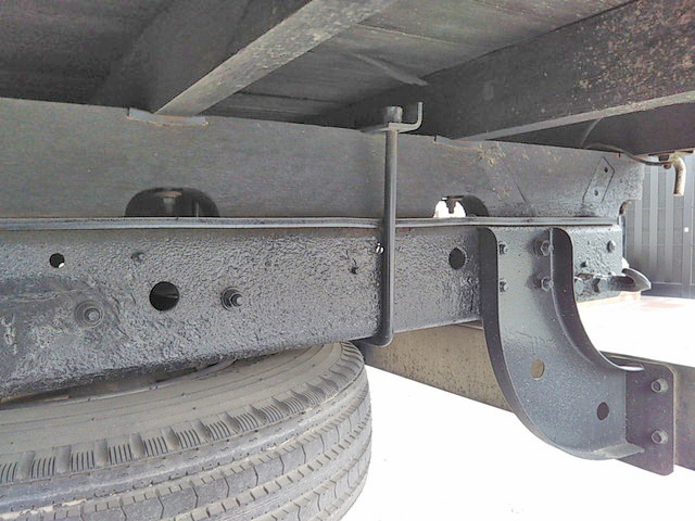 三菱ふそうファイタークレーン3段中型（4t）[写真25]