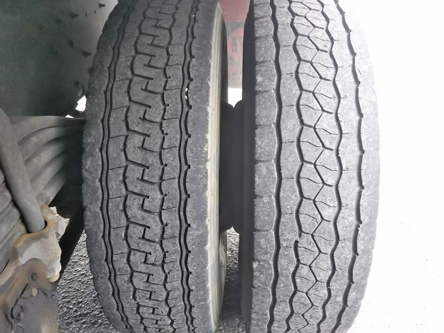 いすゞギガ深ダンプ（土砂禁ダンプ）大型（10t）[写真19]