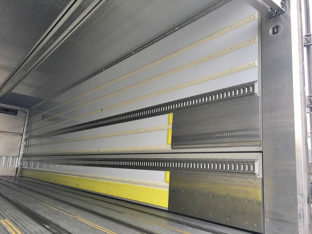 いすゞギガ冷蔵冷凍ウイング大型（10t）[写真12]