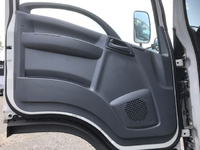 いすゞエルフ平ボディ小型（2t・3t）[写真32]