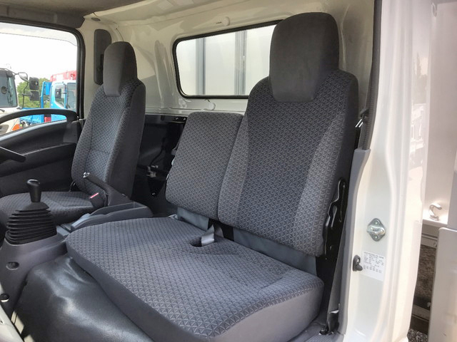 いすゞエルフ平ボディ小型（2t・3t）[写真35]