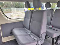 トヨタハイエースバン小型（2t・3t）[写真13]