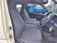 トヨタハイエースバン小型（2t・3t）[写真22]