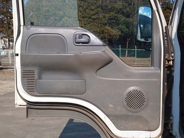 いすゞエルフダンプ小型（2t・3t）[写真24]