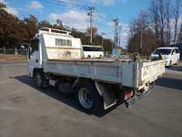 いすゞエルフダンプ小型（2t・3t）[写真04]