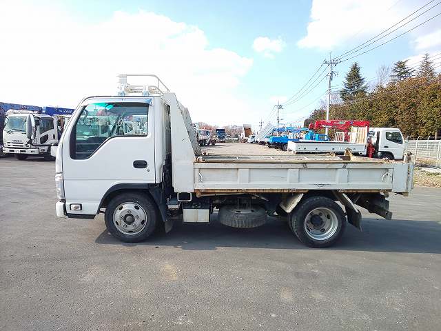 いすゞエルフダンプ小型（2t・3t）[写真05]