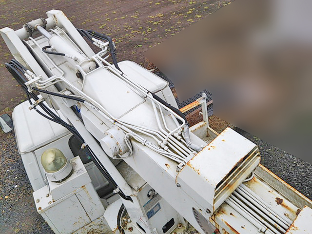 いすゞエルフ高所作業車小型（2t・3t）[写真13]