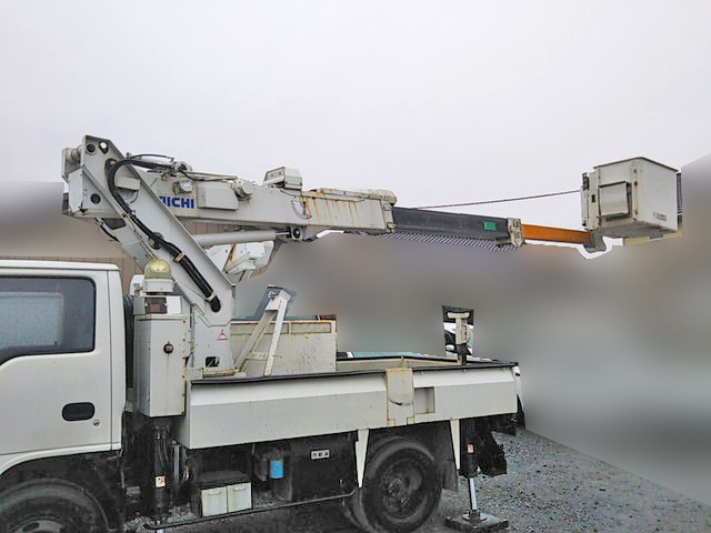 いすゞエルフ高所作業車小型（2t・3t）[写真05]