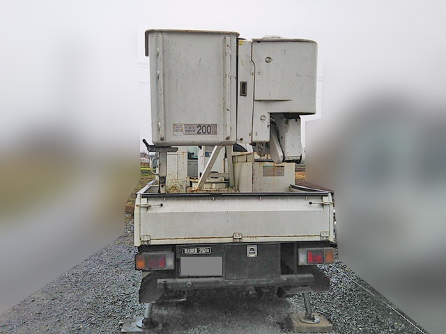 いすゞエルフ高所作業車小型（2t・3t）[写真08]