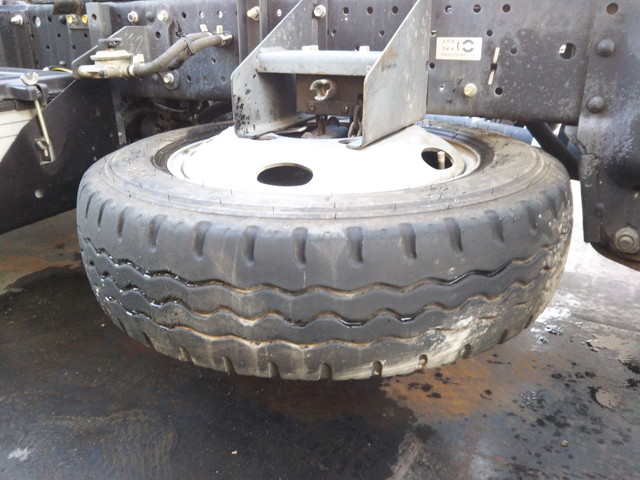 いすゞエルフダンプ小型（2t・3t）[写真22]