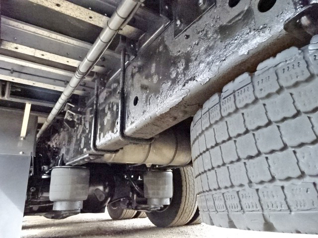 日野プロフィアアルミウイング大型（10t）[写真15]