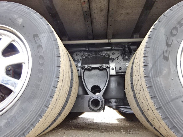 日野プロフィアアルミウイング大型（10t）[写真23]