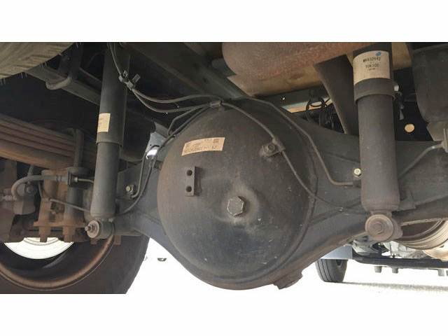 三菱ふそうキャンターアルミバン小型（2t・3t）[写真17]