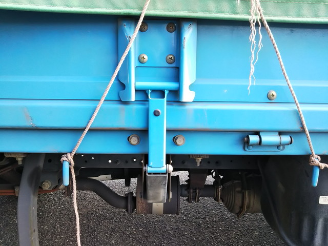 いすゞエルフ幌車小型（2t・3t）[写真19]