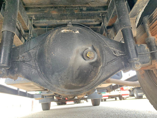 三菱ふそうキャンターセルフクレーン3段小型（2t・3t）[写真25]