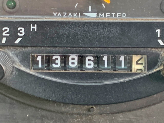 三菱ふそうキャンターセルフクレーン3段小型（2t・3t）[写真34]