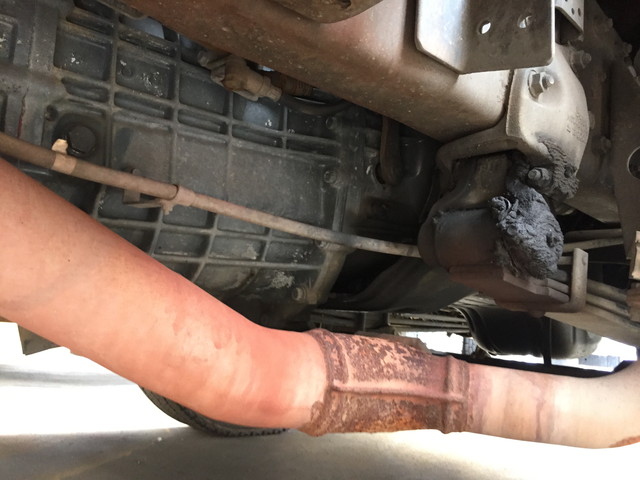 三菱ふそうスーパーグレート平ボディ大型（10t）[写真11]