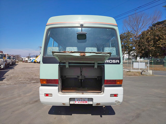 三菱ふそうローザマイクロバス[写真11]